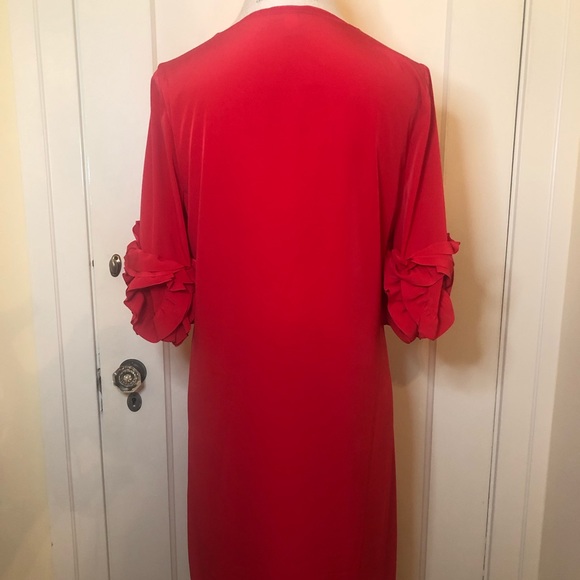 NWOT RED HOT ALFANI midi sheath dress w/ 3/4 ruffle sleeves - Picture 5 of 8
